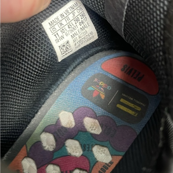 Adidas x Pharrell Oreo size 11 - Picture 4 of 6